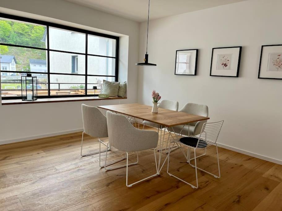 Refugium 29 - Apartment Im Ahrtal Dernau Eksteriør billede